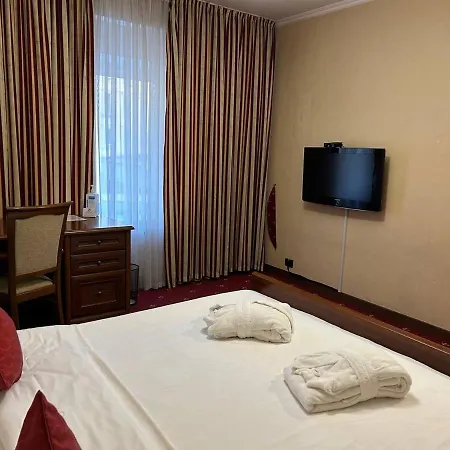Hotel Number 21 By Dbi Kiev