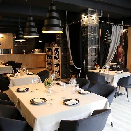 Number 21 By Dbi Hotell Kiev